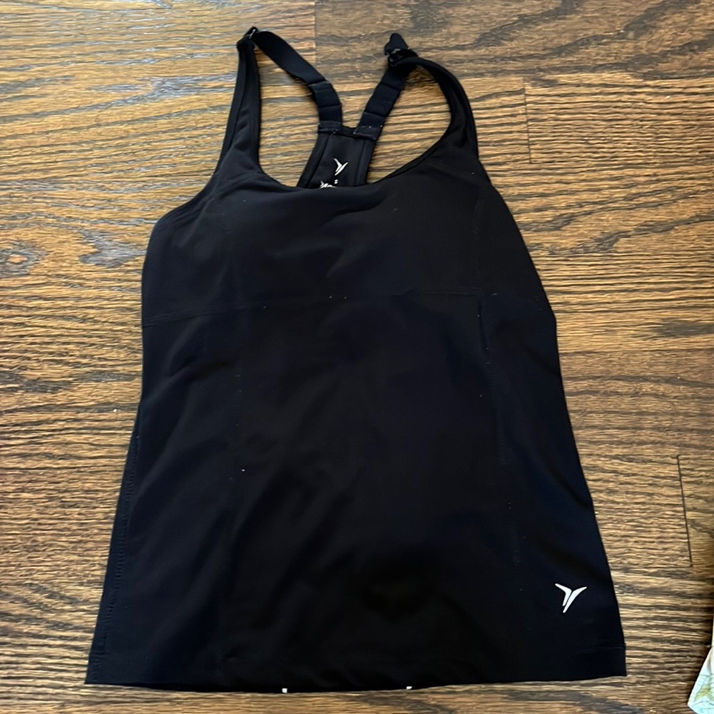 Old Navy active athletic top sz small